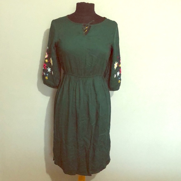Old Navy Other - NWOT- Old Navy Embroidery Dress